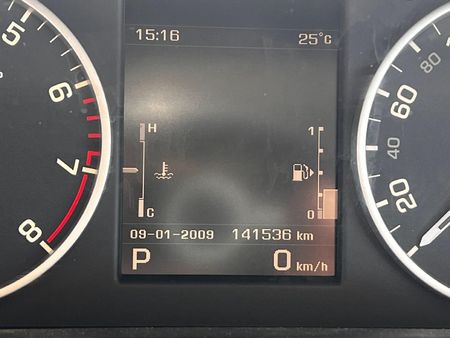 2012-Land-Rover-Range-Rover-Sport-50-V8-SC_6
