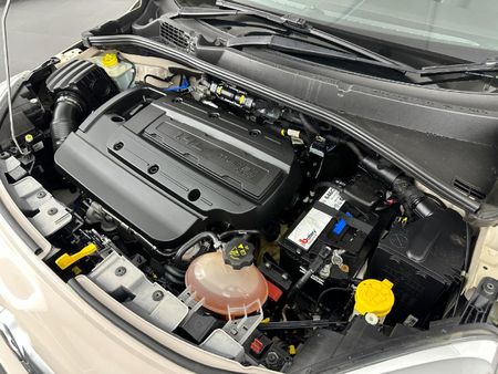 2015-Fiat-500X-14T-Cross-Auto_9