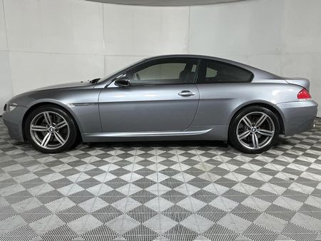 2006-BMW-M6-Coupe_13