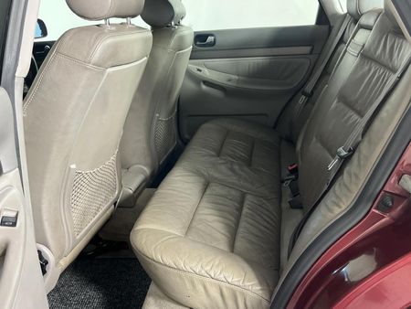 1998-Audi-A4-18-T_3