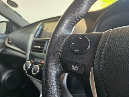 2018-Toyota-Yaris-15-XS-Auto-5-dr_11