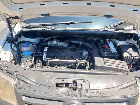 2007-Volkswagen-Caddy-19-TDI-Panel-Van_10