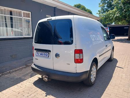 2007-Volkswagen-Caddy-19-TDI-Panel-Van_5