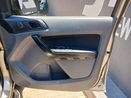 2016-Ford-Ranger-22-TDCi-XL-Double-Cab_11