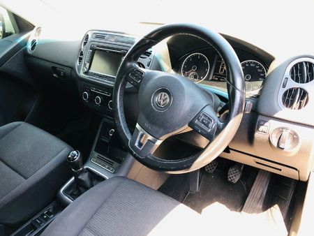 2014-Volkswagen-Tiguan-20-TDI-Bluemotion-Trend-Fun_6