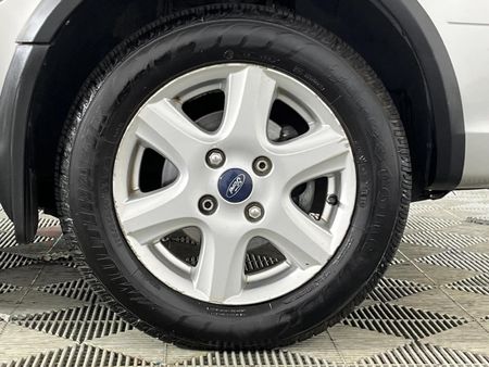 2010-Ford-Bantam-16i-XLT_3