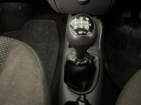 2010-Ford-Bantam-16i-XLT_8