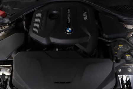 2018-BMW-3-Series-320i-M-Sport-Auto_11