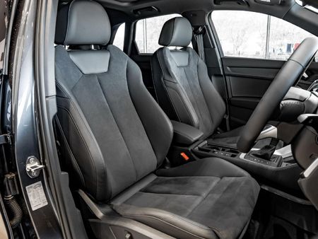 2025-Audi-Q3-Black-Edition-Auto-35-TFSI_10