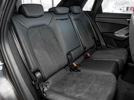 2025-Audi-Q3-Black-Edition-Auto-35-TFSI_11