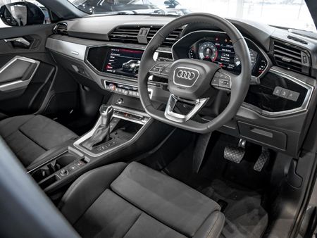 2025-Audi-Q3-Black-Edition-Auto-35-TFSI_7