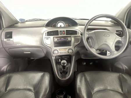 2006-Hyundai-Matrix-16-GLS_1