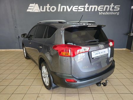 2016-Toyota-RAV4-22-D-VX-Auto_5