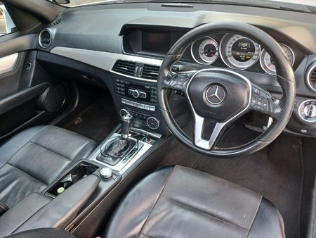 2014-Mercedes-Benz-C-Class-C-200-Auto_6