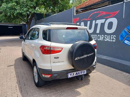2016-Ford-EcoSport-15-TDCi-Titanium_5