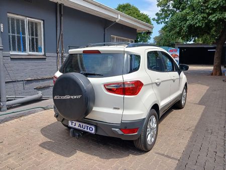 2016-Ford-EcoSport-15-TDCi-Titanium_6