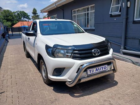 2020-Toyota-Hilux-24-GD-Single-Cab_9