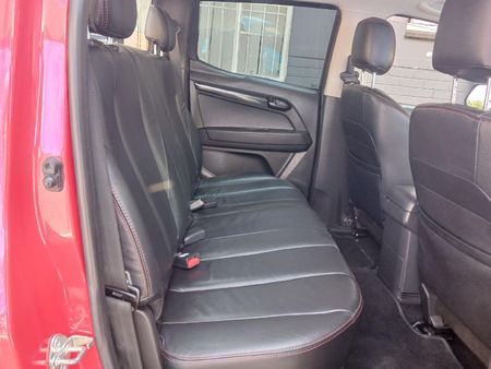 2022-Isuzu-D-Max-250-HO-X-Rider-Auto-Double-Cab_9
