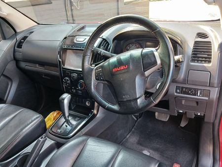 2022-Isuzu-D-Max-250-HO-X-Rider-Auto-Double-Cab_8