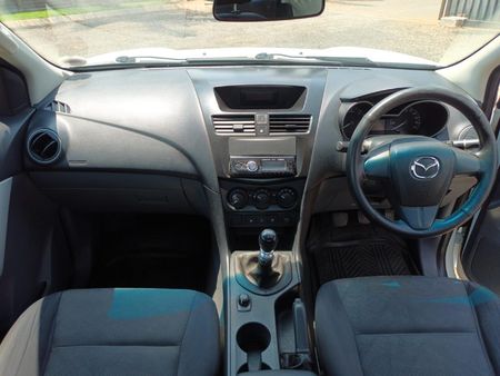 2012-Mazda-BT-50-32-TDi-SLX-4x4-Single-Cab_10