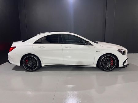 2018-Mercedes-AMG-CLA-45-AMG_2