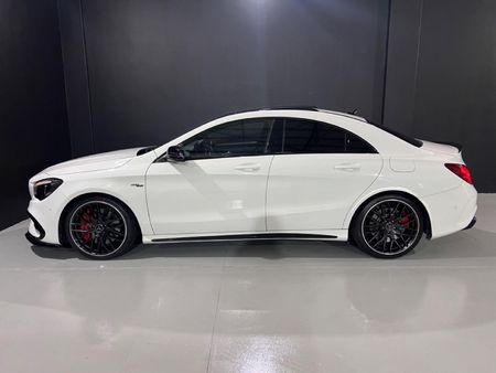 2018-Mercedes-AMG-CLA-45-AMG_5