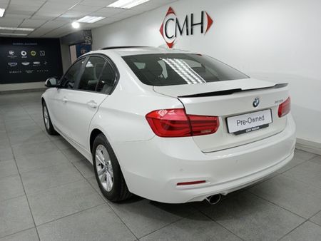 2018-BMW-3-Series-320i-Auto_2
