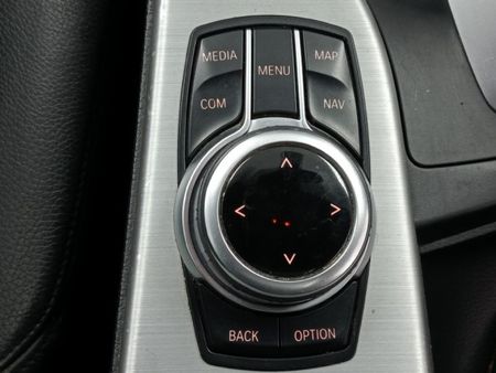 2018-BMW-3-Series-320i-Auto_8