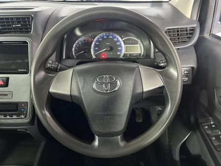 2020-Toyota-Avanza-15-SX_11