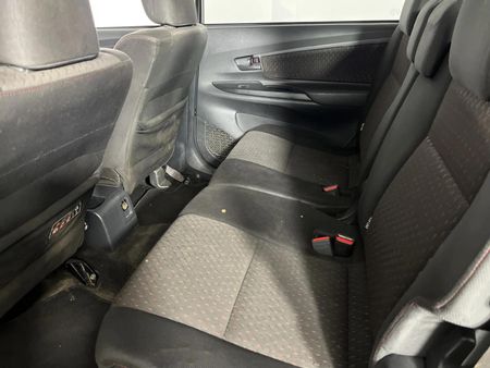 2020-Toyota-Avanza-15-SX_3