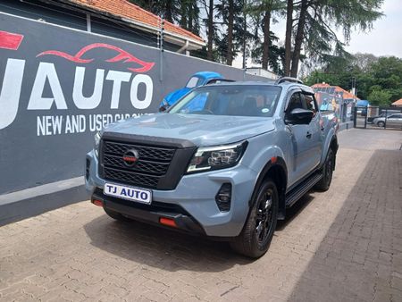2022-Nissan-Navara-25-DDTi-LE-Auto-Double-Cab_1