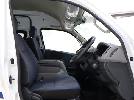 2025-Foton-View-24-Taxi-16-Seat_9