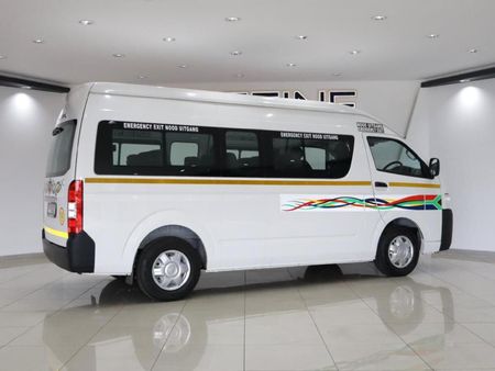 2025-Foton-View-24-Taxi-16-Seat_15