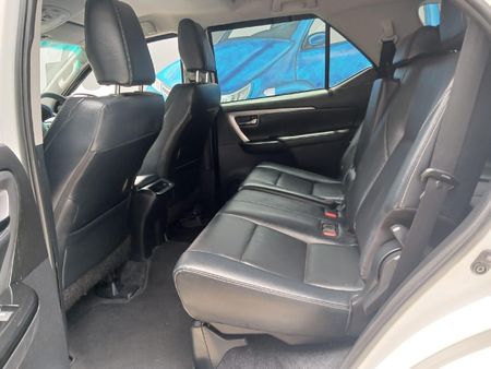 2023-Toyota-Fortuner-24-GD-6-Raised-Body_6