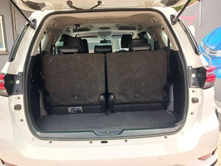 2023-Toyota-Fortuner-24-GD-6-Raised-Body_7