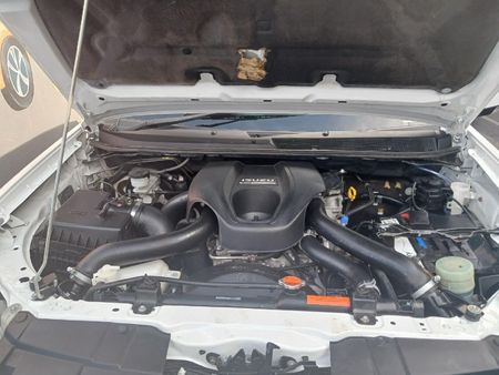 2013-Isuzu-KB-250-Double-Cab-LE_13