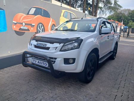 2013-Isuzu-KB-250-Double-Cab-LE_1
