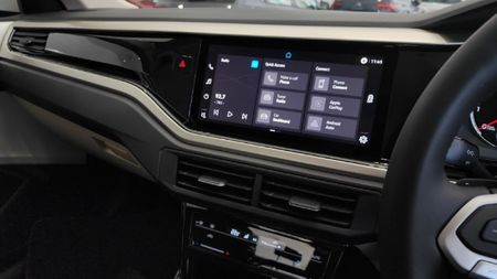 2025-Volkswagen-Polo-Classic-16-Life_14