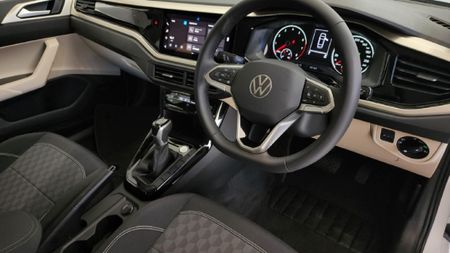 2025-Volkswagen-Polo-Classic-16-Life_4