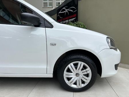 2016-Volkswagen-Polo-Vivo-GP-14-Conceptline_9