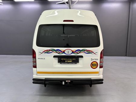 2023-Toyota-Quantum-25-D-4D-Sesfikile-16-seat_3