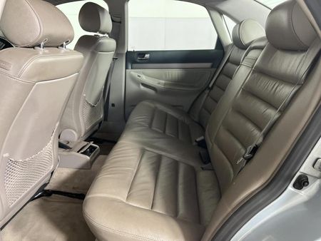 2000-Audi-A4-18_3