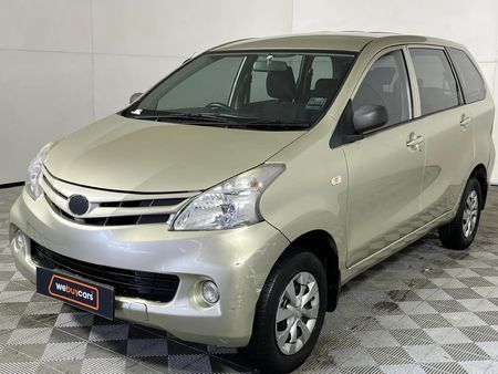 2013-Toyota-Avanza-15-TX_0