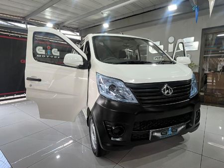 2019-Chana-Star-3-13-Mini-Panel-Van-5-seat-Lux_7