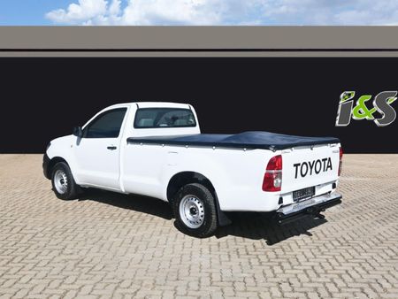 2010-Toyota-Hilux-20-VVTi-Single-Cab_1