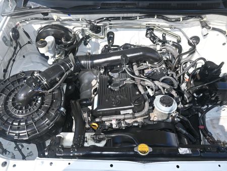2010-Toyota-Hilux-20-VVTi-Single-Cab_8