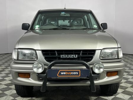 2000-Isuzu-KB-320-LX-4x2-Double-Cab_13