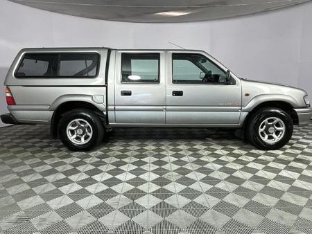2000-Isuzu-KB-320-LX-4x2-Double-Cab_15