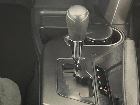 2018-Toyota-RAV4-20-GX-Auto_9