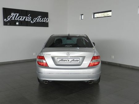 2009-Mercedes-Benz-C-Class-C-280-Elegance-Auto_13